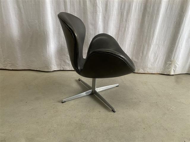 Poltrona Arne Jacobsen design danese vintage [j43736] misure da richiedere