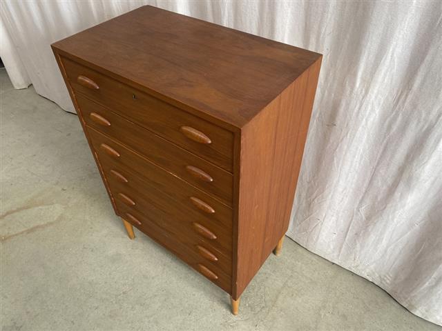Cassettiera vintage design danese anni 60 [j44095] misure su L.70 H.104 P.42
