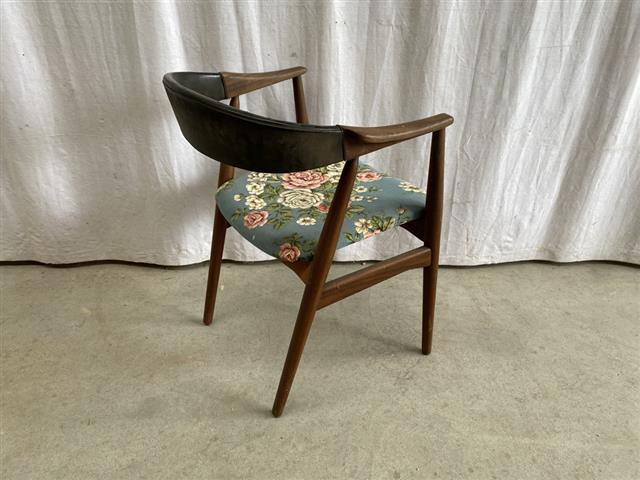 Poltroncina Thomas Herlev vintage design danese anni 60 [j43127] misure L.56 H.73 P.47