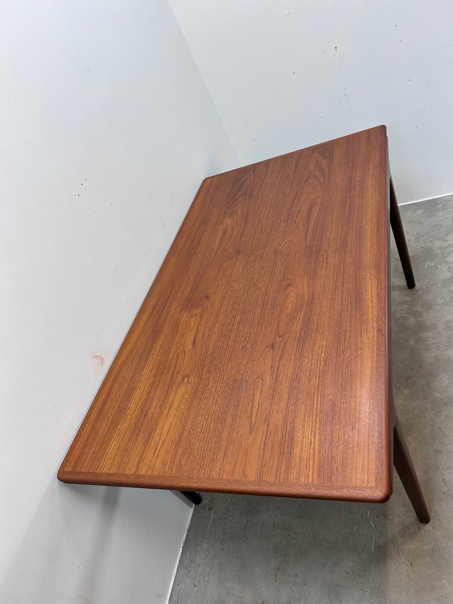 Tavolo rettangolare Johannes Andersen design vintage 1960 | nr10275