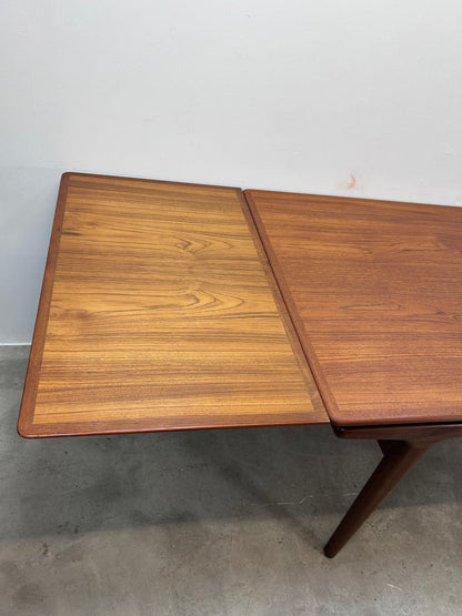 Tavolo rettangolare Johannes Andersen design vintage 1960 | nr10275