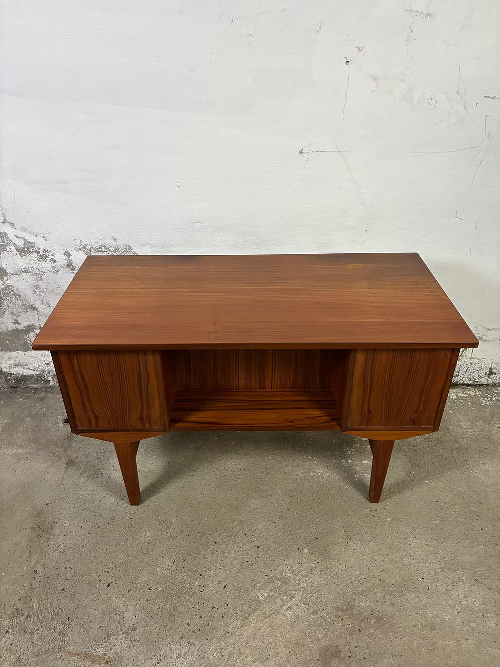 Scrivania centro  teak design danese anni 50 | ck2223
