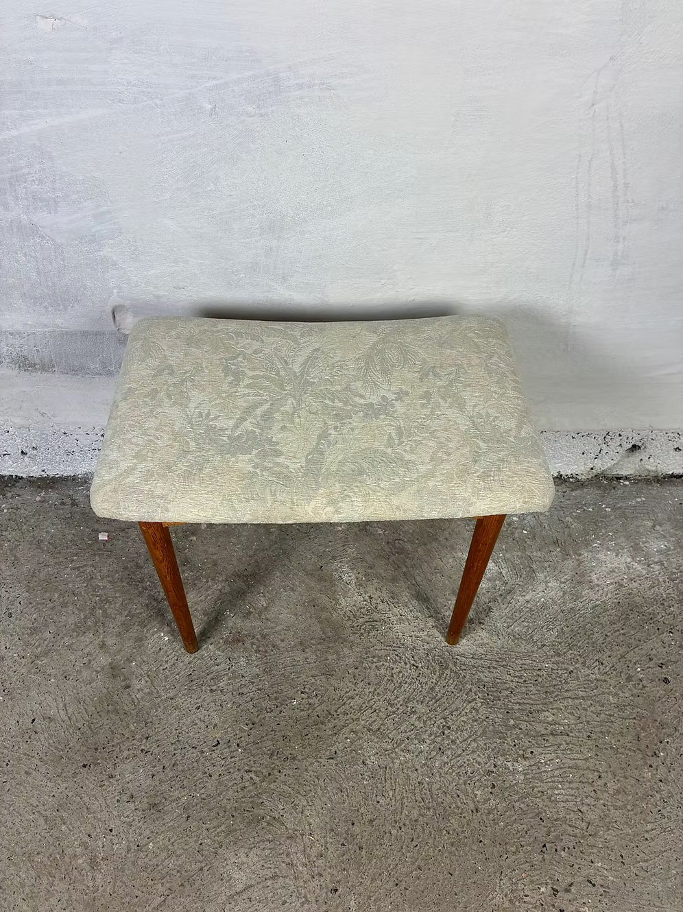 Poggiapiedi quercia design danese vintage anni 60 | ck2436
