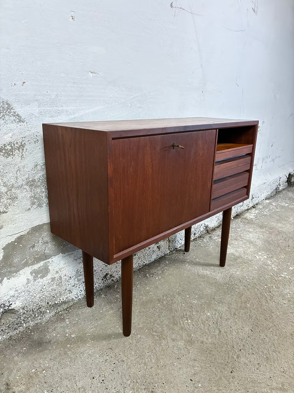 Sideboard compatto design danese vintage anni 50 [ck2282] misure L.80 H.64 P.28