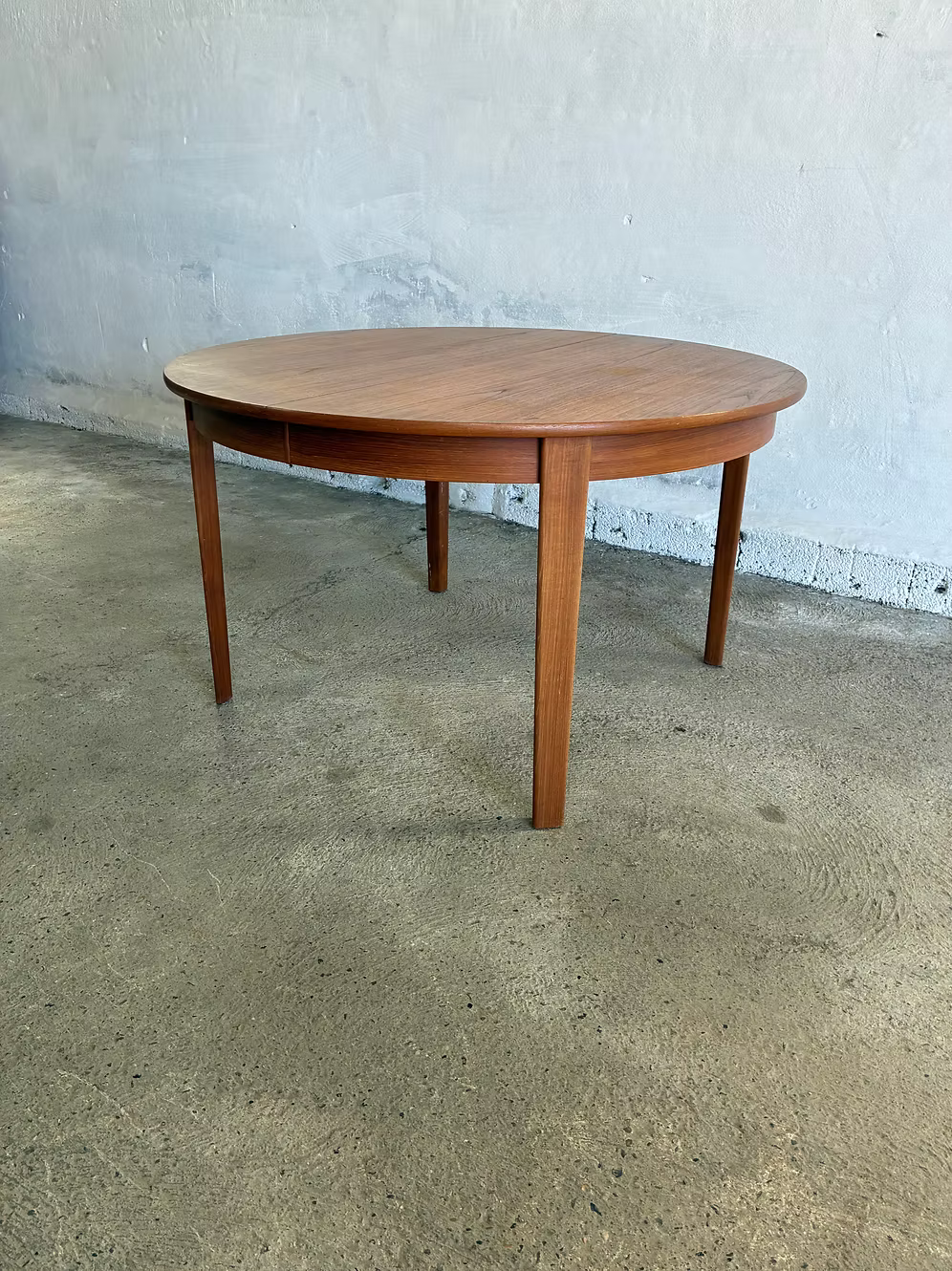 Tavolo rotondo Ø120 design danese vintage anni 50 | ck2383