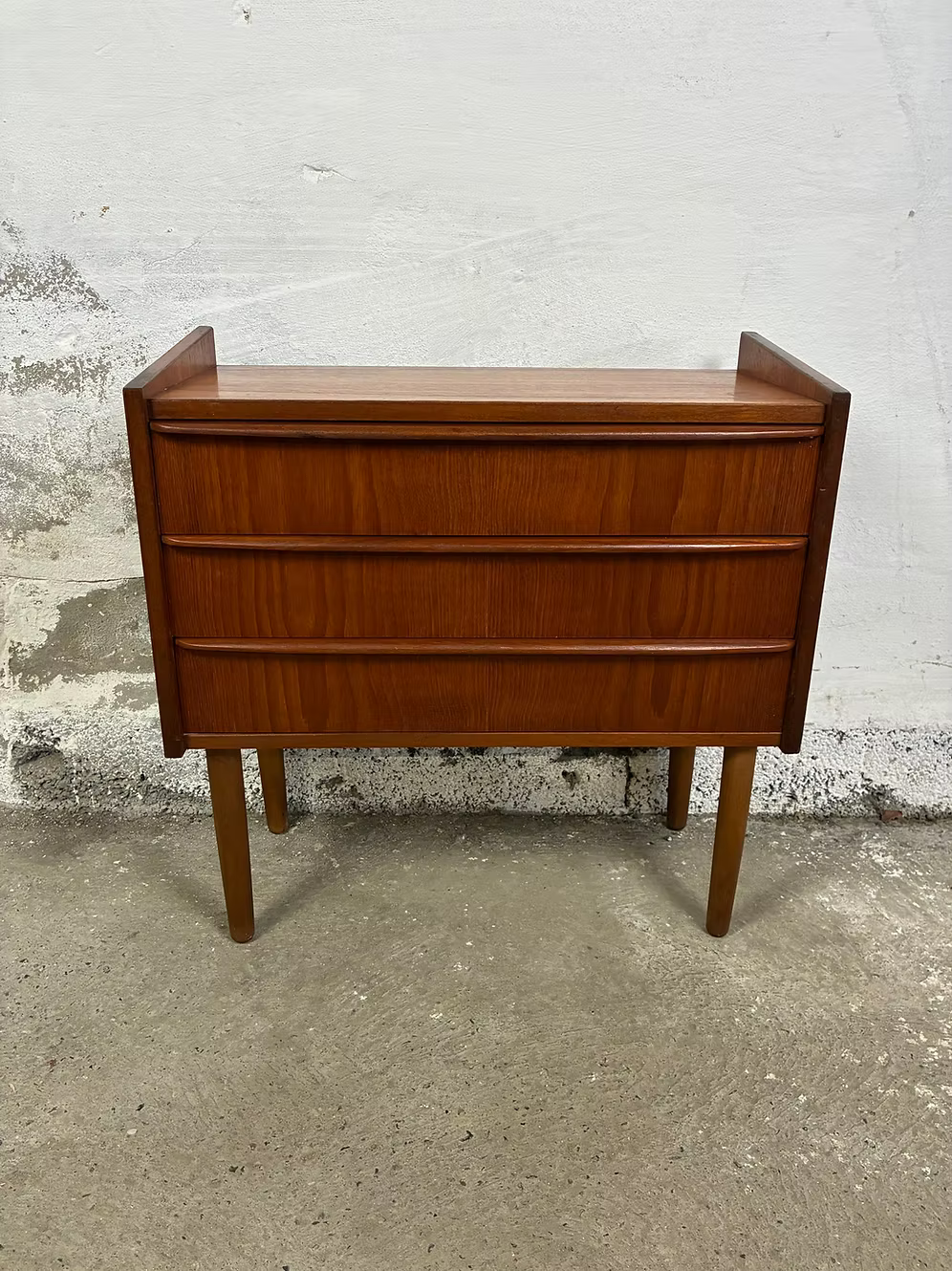 Comodino design danese vintage anni 50 | ck2279