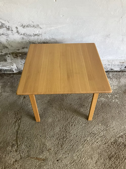 Tavolino da caffè Hans J Wegner vintage design danese anni 50 [ck2002] misure L.75 P.75