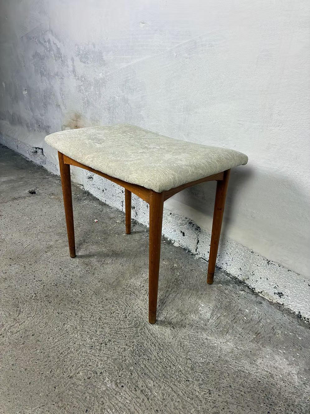 Poggiapiedi quercia design danese vintage anni 60 | ck2436