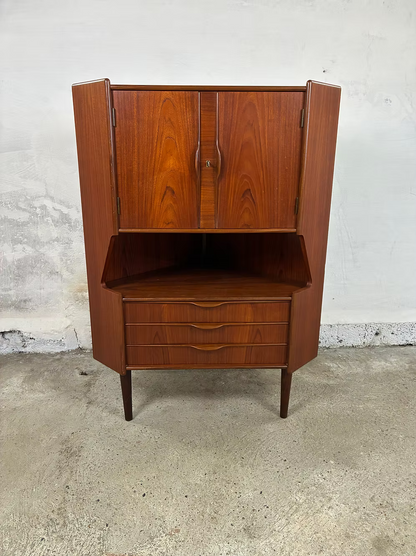 Mobile bar angolare Oman Jun design svedese vintage anni 60 | ck2456