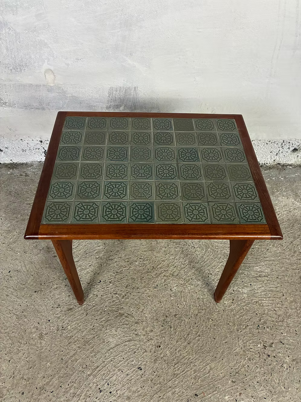 Tavolino teak con piastrelle design danese vintage anni 50 | ck2394