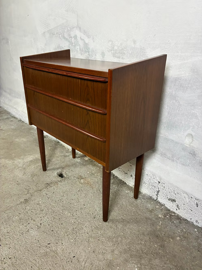 Comodino piccola 3 cassetti teak danese | ck2530