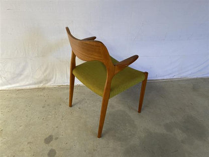 Poltroncina vintage N. O. Møller design danese anni 60 [j43136] misure L.60 H.81 P.55