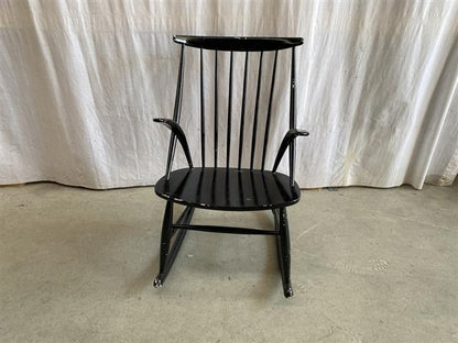 Sedia a dondolo Illum Wikkelsø design danese vintage [j44159] misure da richiedere