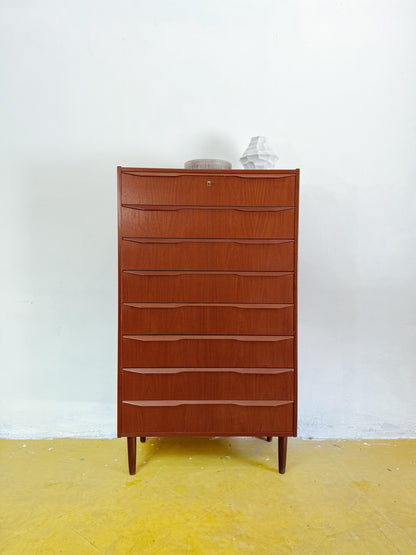 Cassettiera design danese vintage anni 50 [91vnt1] misure L.82 H.137 P.40