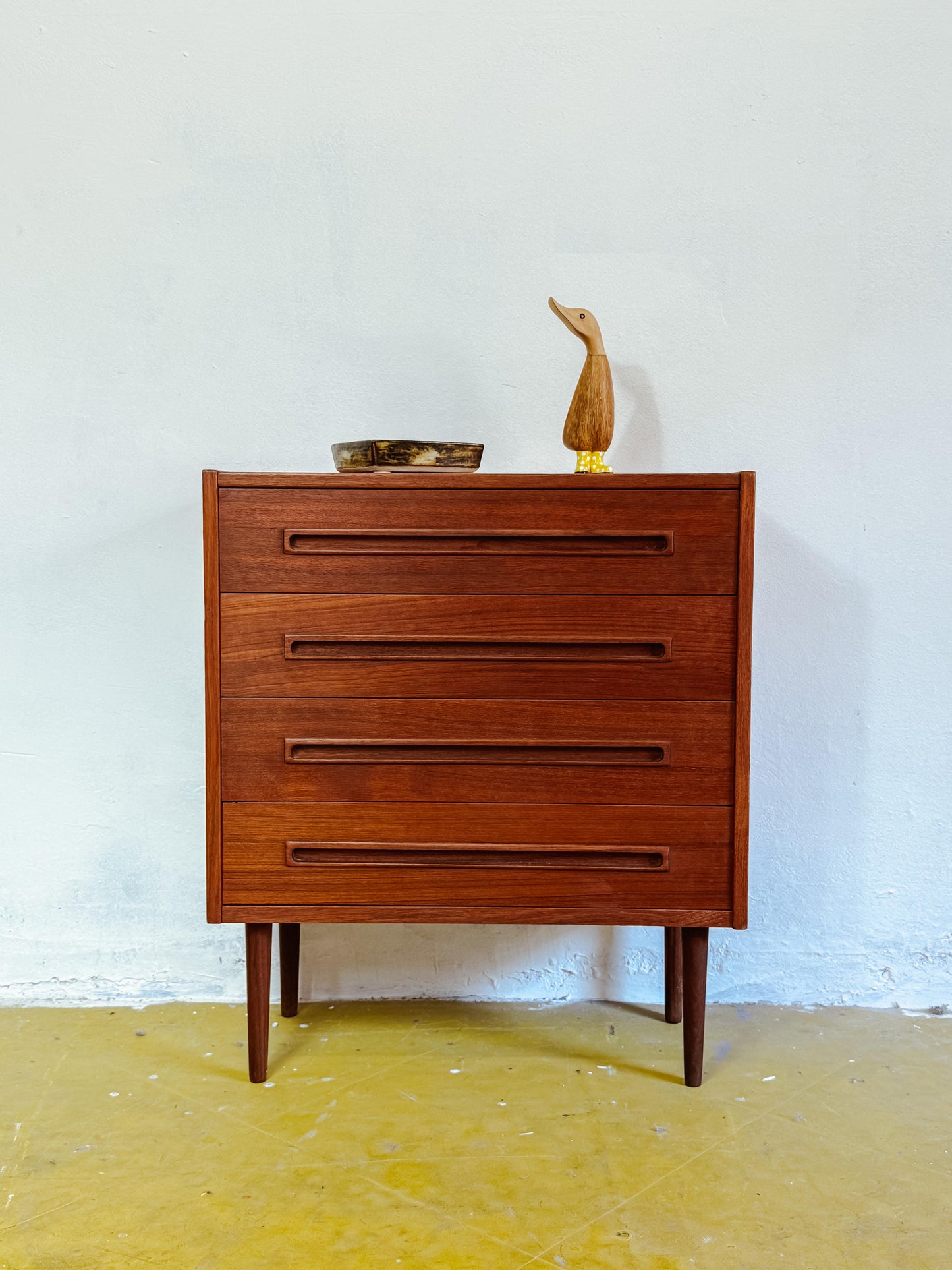 Comodino design danese vintage anni 50 [92vnt] misure L.62 H.72 P.30
