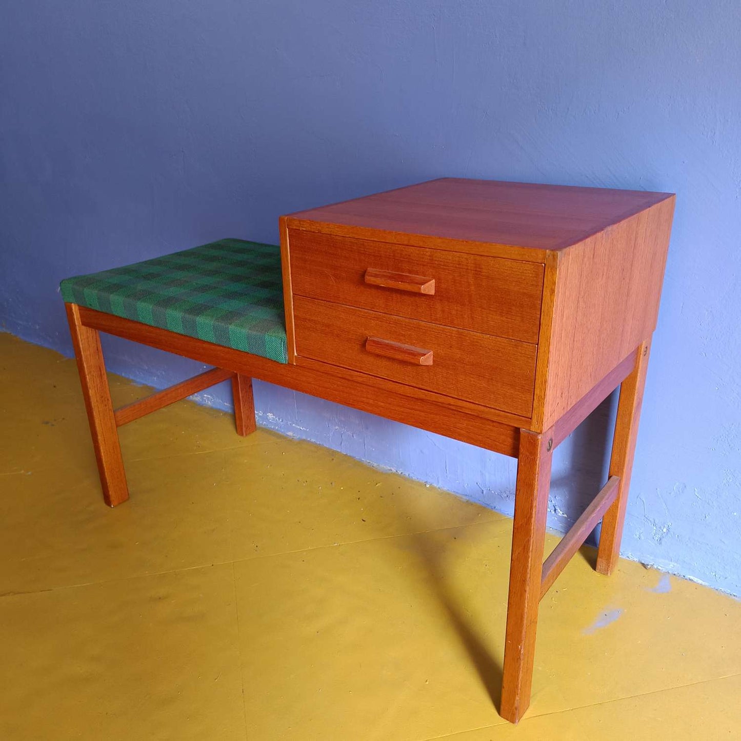 Panca design svedese vintage anni 60 [83sw25654] misure L.85 H.60/44 P.40