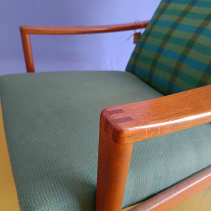 Poltrona design danese vintage anni 50 [79sw23595] misure L.66 H.99/35 P.75