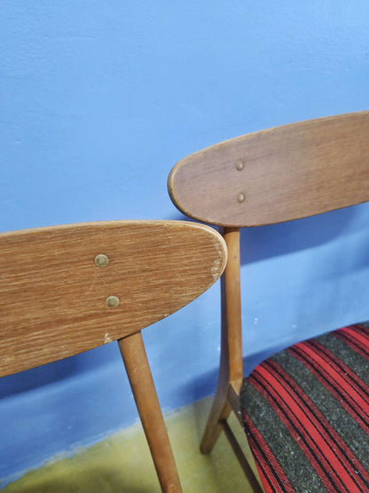 Sedie Farstrup n.210 design danese vintage anni 50 [89j43666-tre] misure L.45 H.77/46 P.40