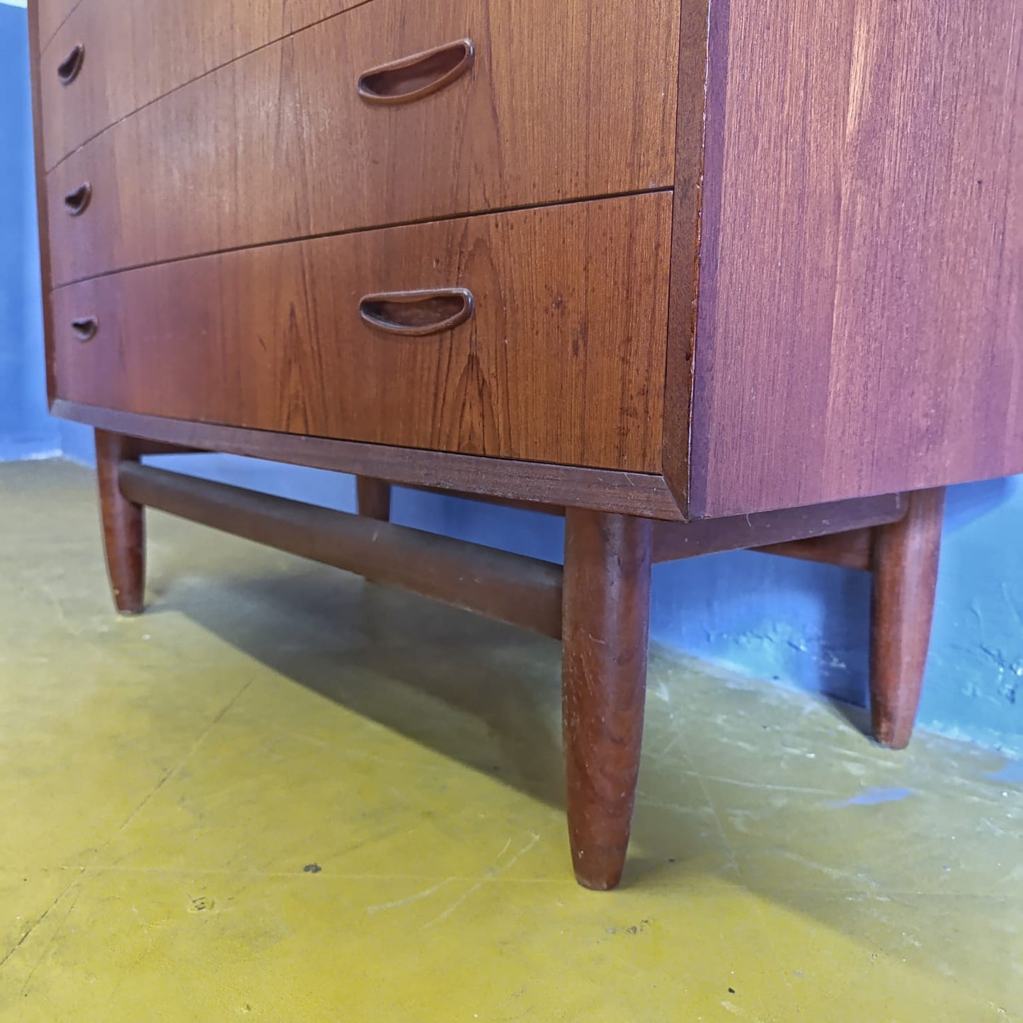 Cassettiera design danese vintage anni 50 [83vnt] misure L.98 H.102 P.47