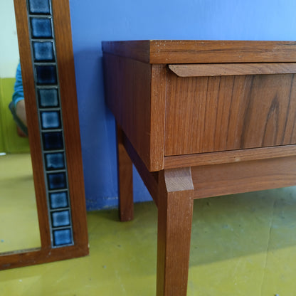 Tavolino + specchio design danese vintage anni 60 [lp2] misure L.91,5 H.41,5 P.42