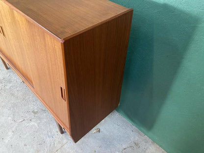 Credenza Westergaard con bar interno design danese vintage anni 50 [atk53]