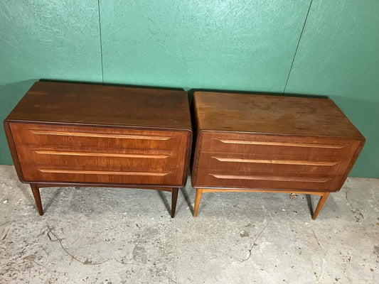 Comodini Johannes Andersen design danese anni 50 [atk112] misure da richiedere