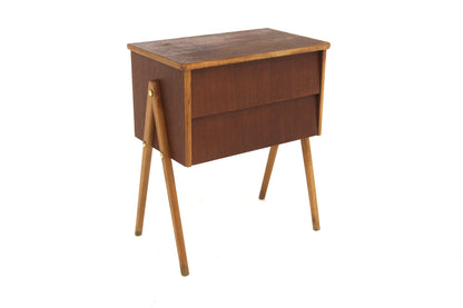 Comodino design svedese vintage anni 50 [sw27936] misure L.52 H.60 P.30