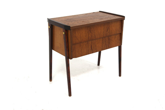 Comodino design svedese vintage anni 60 [sw26619] misure L.60 H.58 P.33