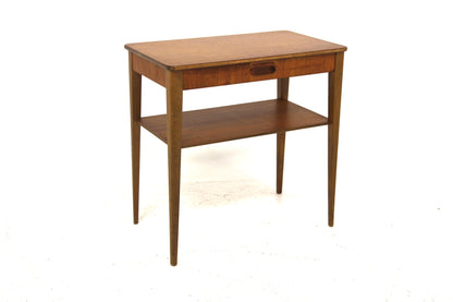 Comodino design svedese vintage anni 60 [sw28000] misure L.55 H.55 P.32