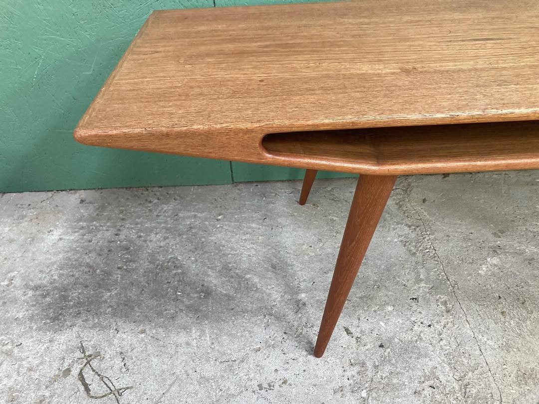 Tavolino "Smilet" Oman Jun design danese vintage anni 50 [atk35]