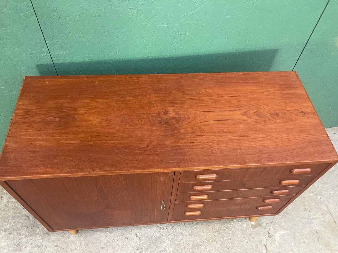 Credenza design danese vintage anni 50 [atk54] misure L.115 H.80 P.45