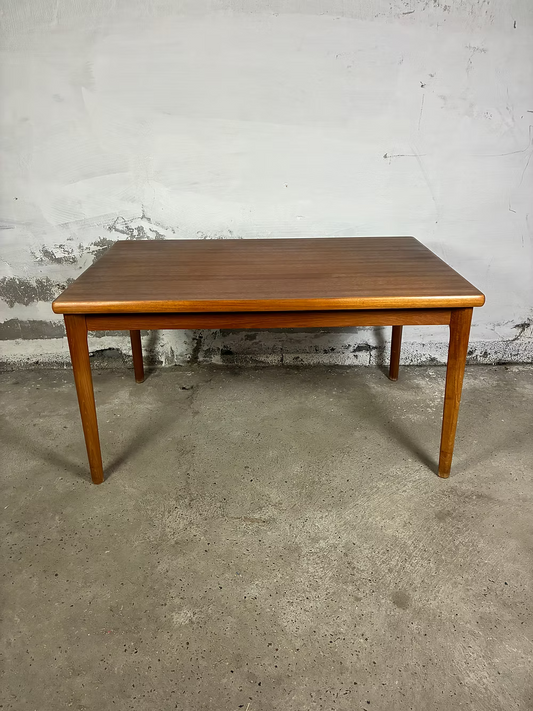 Tavolino Henning Kjærnulf design svedese vintage anni 50