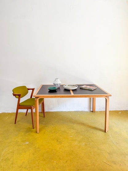 Tavolo Magnus Olesen vintage design danese anni 50 [89ck1124] misure L.136 H.71 P.90