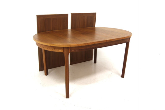 Tavolo ovale Rimbo Troeds design svedese 1970 | sw28960