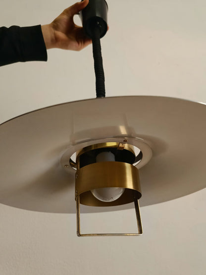 Lampada Sospensione Danese Anni '60 | Nero Ottone | Dischi | 40cm