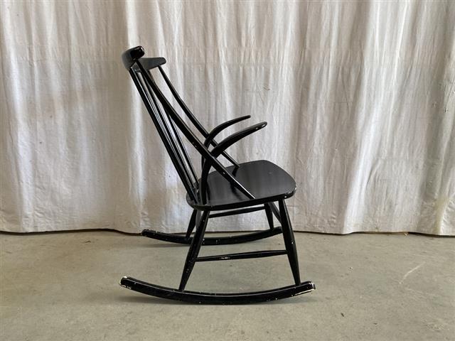 Sedia a dondolo Illum Wikkelsø design danese vintage [j44159] misure da richiedere