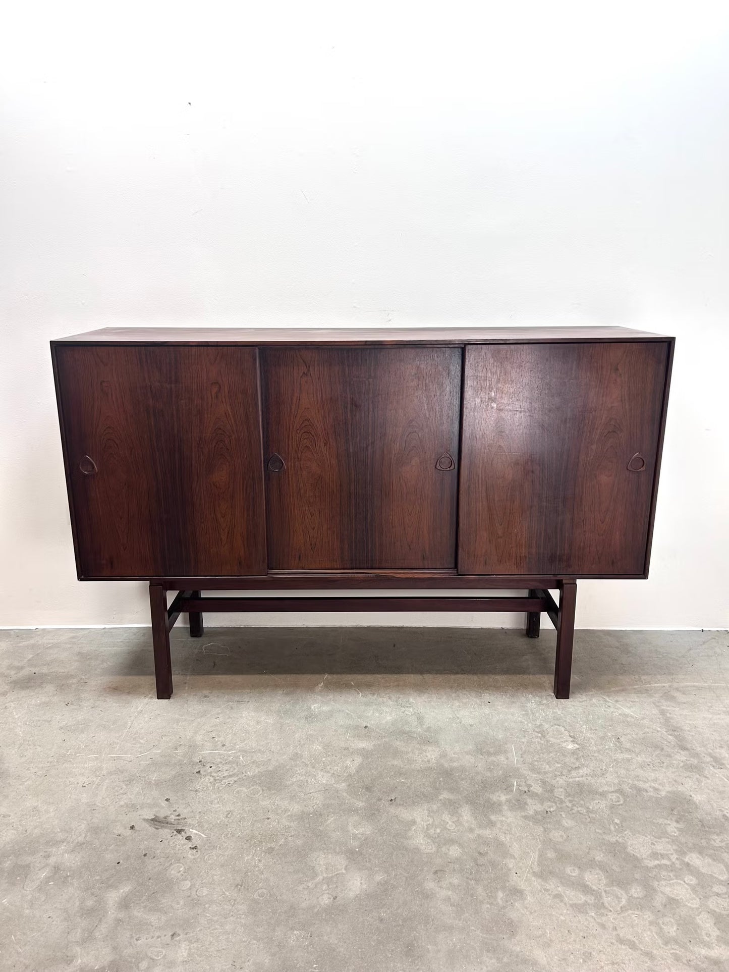 Credenza palissandro design vintage danese | nr10225