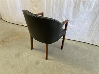 Poltroncina vintage design danese anni 60 [j43969] misure L.55 H.79 P.62