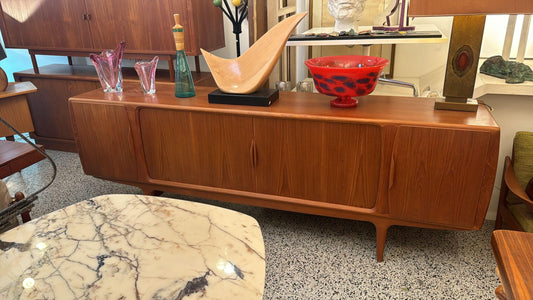 Sideboard Johannes Andersen design danese vintage anni 60 [br] misure L.240