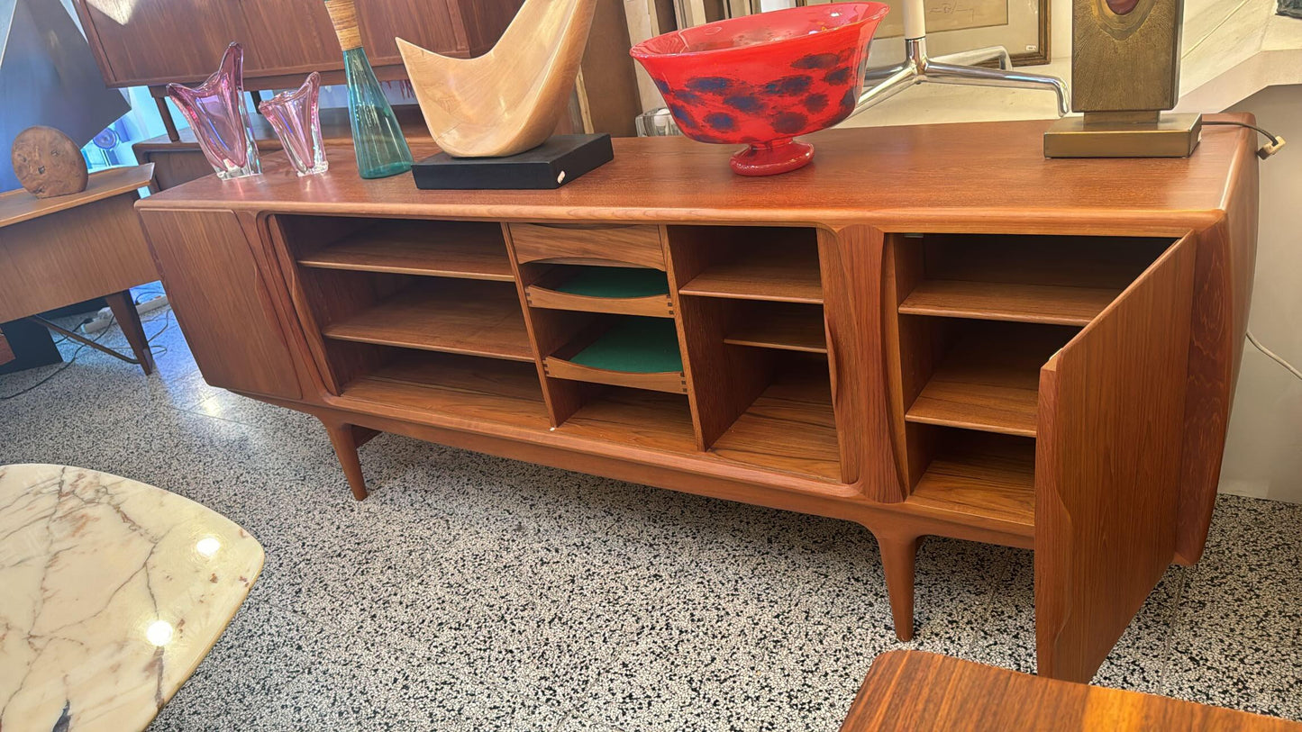 Sideboard Johannes Andersen design danese vintage anni 60 [br] misure L.240