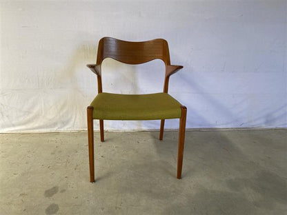 Poltroncina vintage N. O. Møller design danese anni 60 [j43136] misure L.60 H.81 P.55