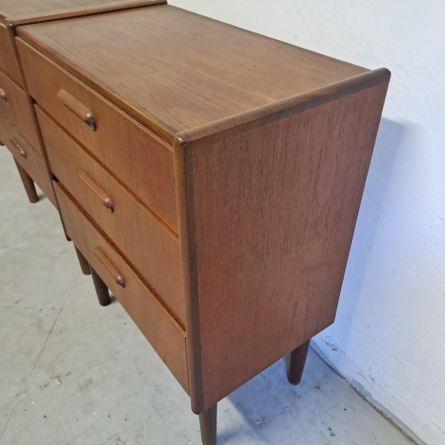 Comodini design danese vintage anni 50 [68j40392]