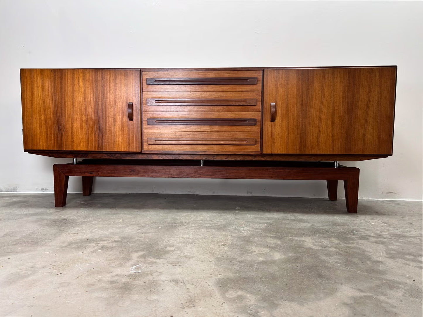 Sideboard Jensen & Mølholm design vintage danese | nr8919