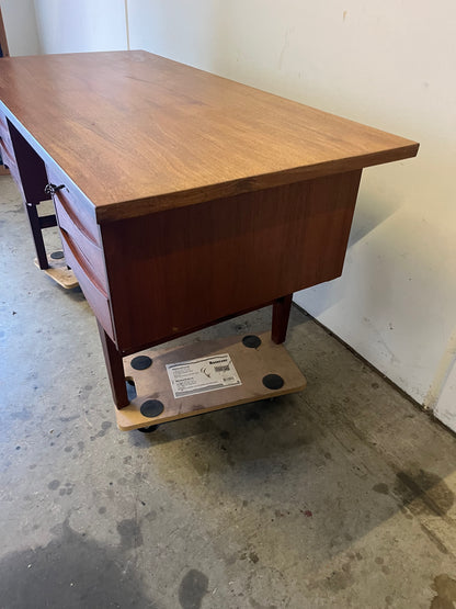 Scrivania in teak design danese vintage anni 60 | fz8657
