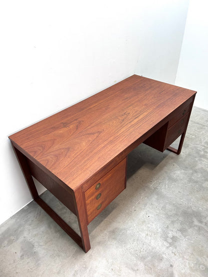Scrivania Dyrlund teak design danese anni 50 | nr10011