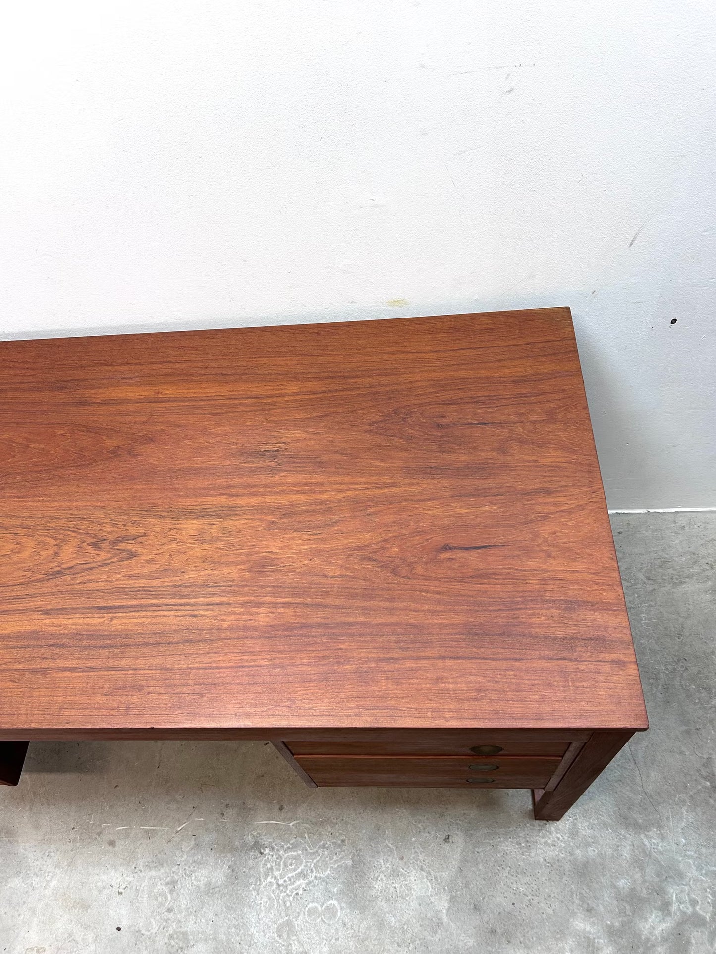 Scrivania Dyrlund teak design danese anni 50 | nr10011