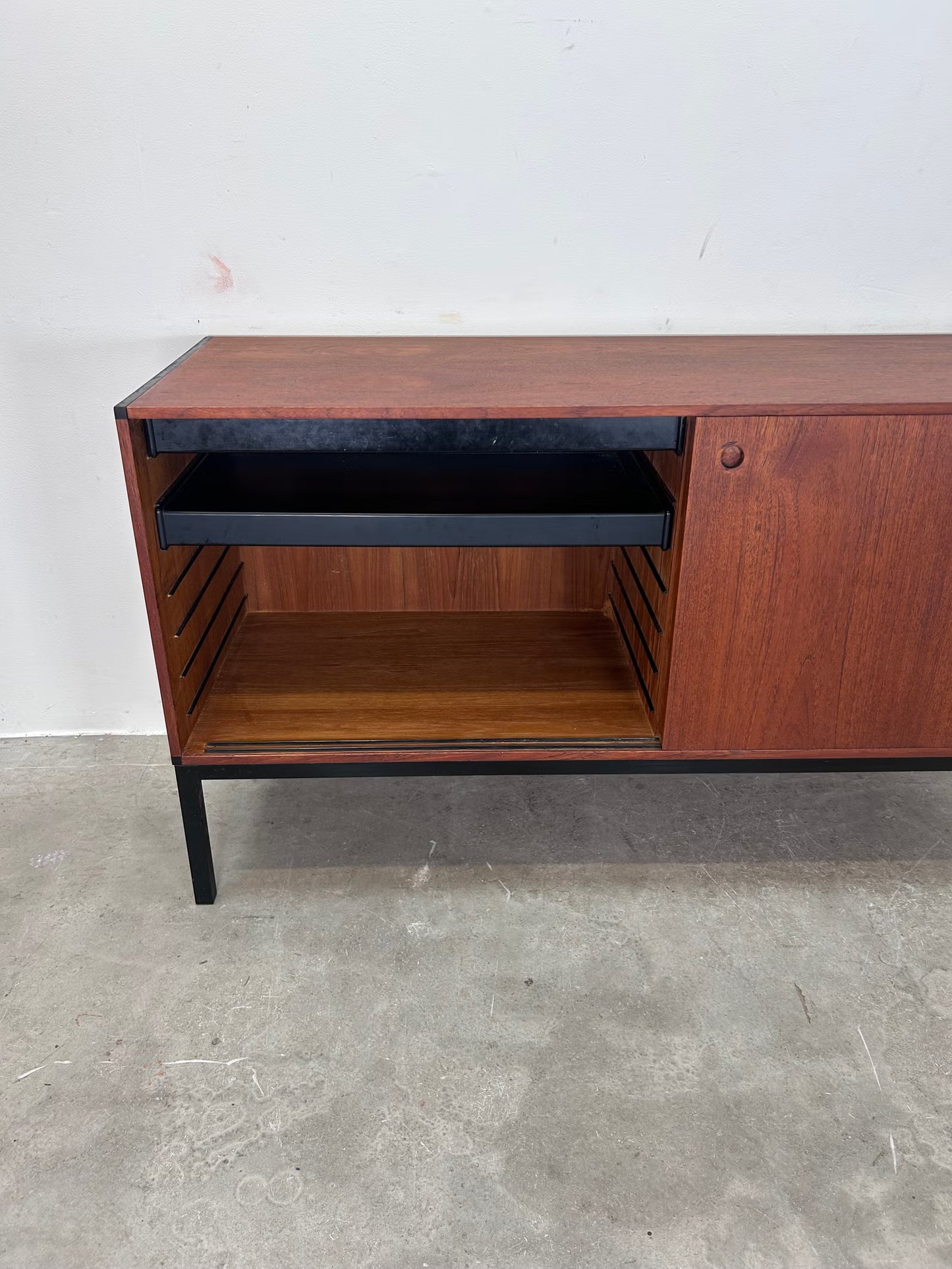 Sideboard piccola Hove & Pedersen vintage danese | nr10411