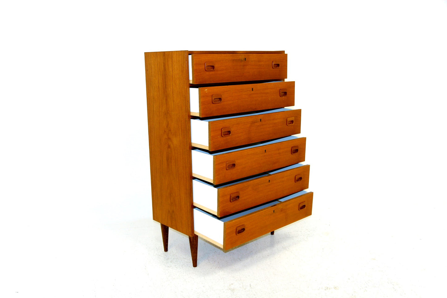 Cassettiera Tallboy design svedese vintage anni 60 [sw19795] misure L.75,5 H.118 P.37,5