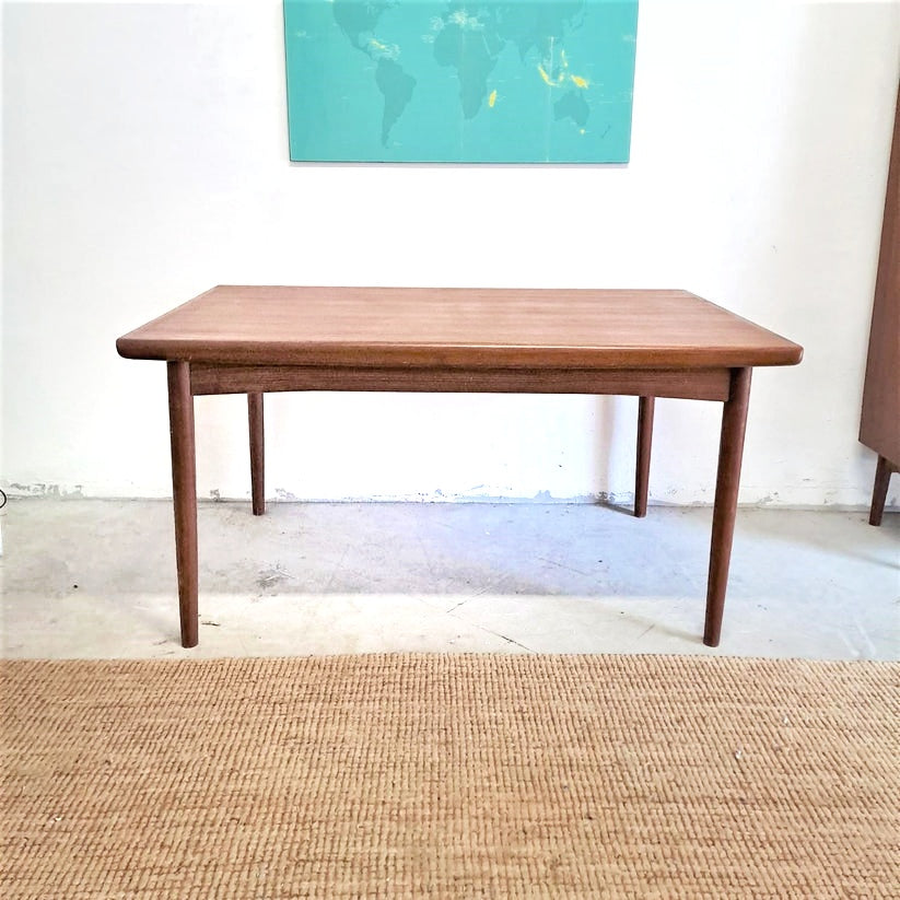 Tavolo Skovby design danese originale anni 60 [58rt-tvskovby]