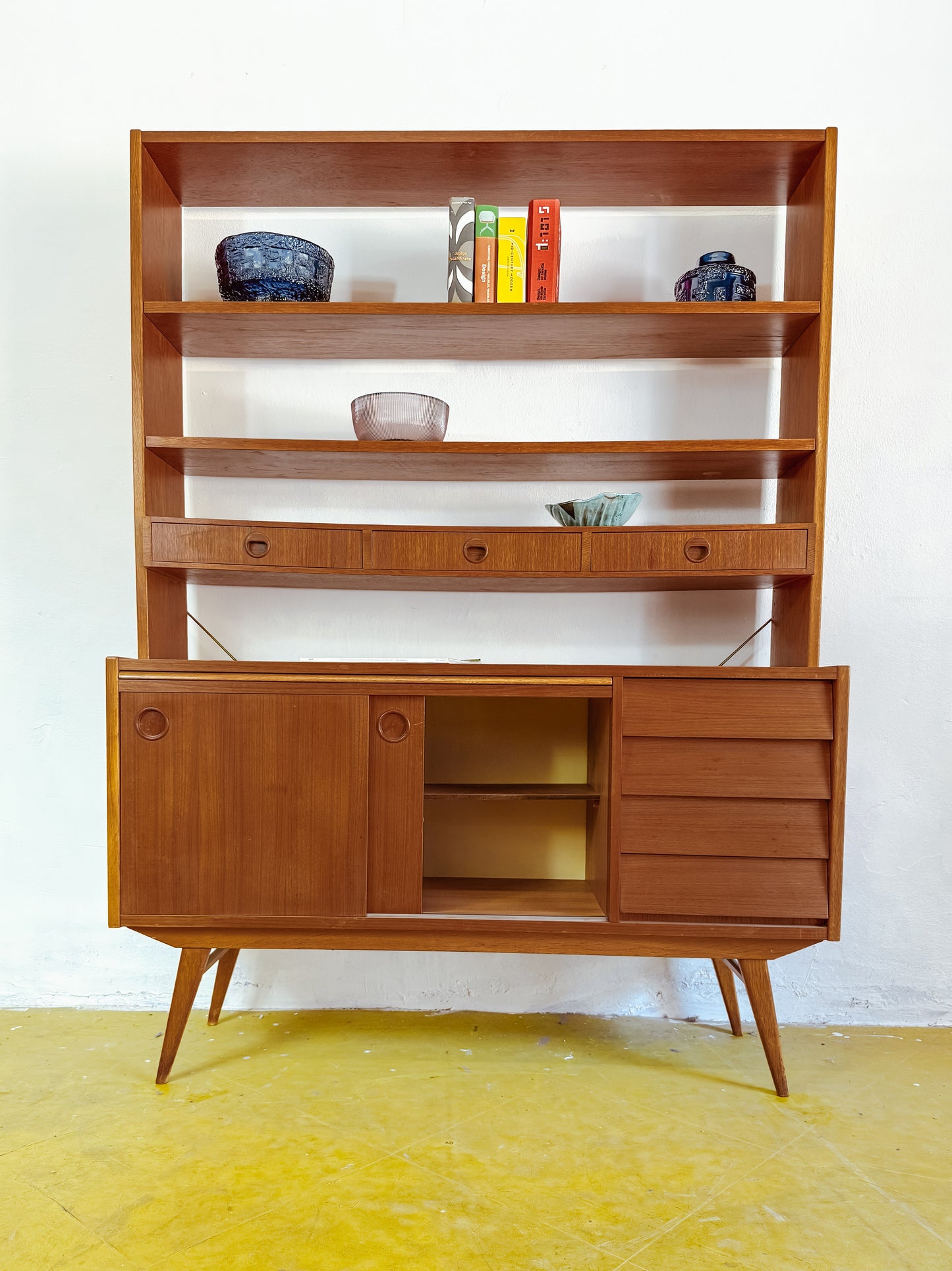 Vista completa libreria scrittoio multifunzionale teak quercia restaurata laboratorio Roma